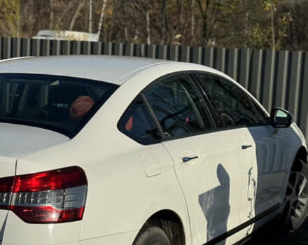 Білий Сітроен С5, об'ємом двигуна 1.56 л та пробігом 245 тис. км за 9000 $, фото 8 на Automoto.ua