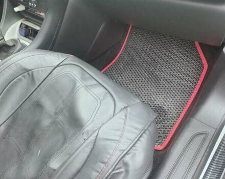 Белый Ситроен С5, объемом двигателя 1.6 л и пробегом 276 тыс. км за 8300 $, фото 14 на Automoto.ua