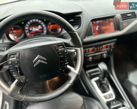 Білий Сітроен С5, об'ємом двигуна 2 л та пробігом 400 тис. км за 4700 $, фото 5 на Automoto.ua