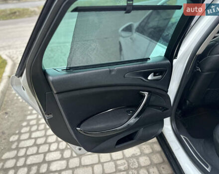 Білий Сітроен С5, об'ємом двигуна 2 л та пробігом 400 тис. км за 4700 $, фото 32 на Automoto.ua