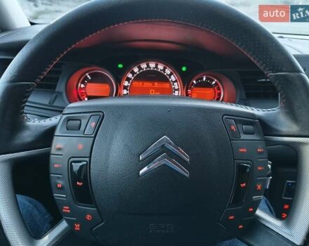 Белый Ситроен С5, объемом двигателя 2 л и пробегом 262 тыс. км за 8400 $, фото 26 на Automoto.ua