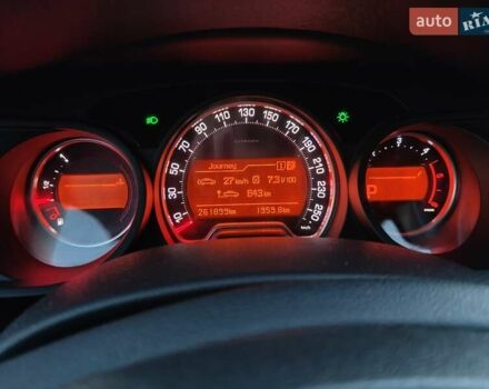 Белый Ситроен С5, объемом двигателя 2 л и пробегом 262 тыс. км за 8400 $, фото 25 на Automoto.ua