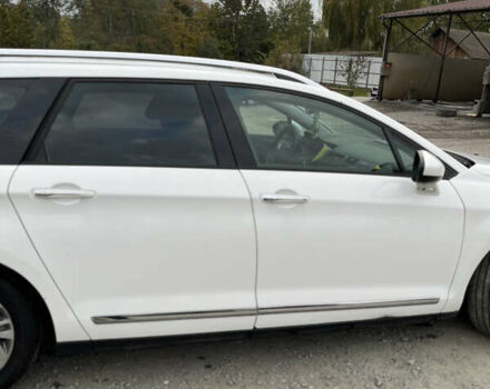 Белый Ситроен С5, объемом двигателя 2 л и пробегом 300 тыс. км за 5900 $, фото 2 на Automoto.ua