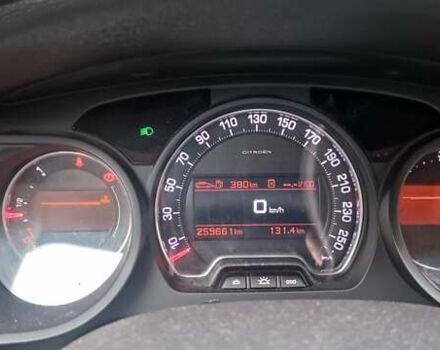 Белый Ситроен С5, объемом двигателя 2 л и пробегом 260 тыс. км за 8000 $, фото 4 на Automoto.ua