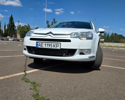 Сітроен С5 2010 у Кривому Розі на Automoto.ua Білий Сітроен С5, об'ємом двигуна 3 л та пробігом 345 тис. км за 7300 $, фото 5 на Automoto.ua