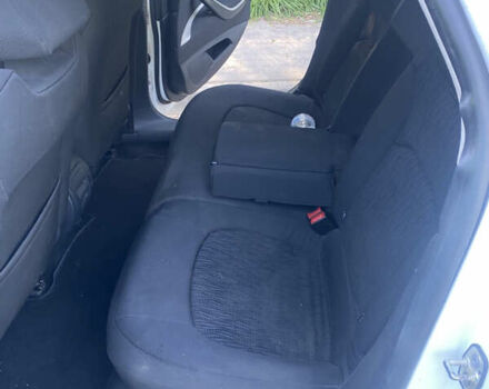 Ситроен С5 2011 в Львове на Automoto.ua Белый Ситроен С5, объемом двигателя 1.56 л и пробегом 285 тыс. км за 5750 $, фото 28 на Automoto.ua