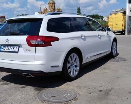 Белый Ситроен С5, объемом двигателя 2.18 л и пробегом 238 тыс. км за 10700 $, фото 35 на Automoto.ua
