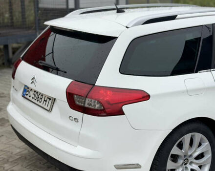 Білий Сітроен С5, об'ємом двигуна 2 л та пробігом 252 тис. км за 7150 $, фото 5 на Automoto.ua