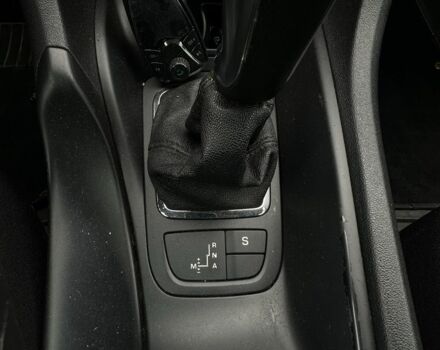 Белый Ситроен С5, объемом двигателя 1.6 л и пробегом 280 тыс. км за 5700 $, фото 10 на Automoto.ua