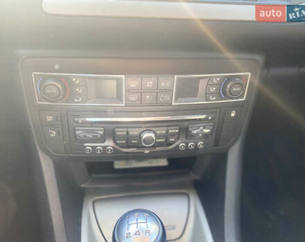 Ситроен С5 2011 в Львове на Automoto.ua Белый Ситроен С5, объемом двигателя 1.56 л и пробегом 285 тыс. км за 5750 $, фото 16 на Automoto.ua