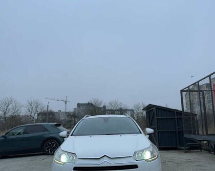 Білий Сітроен С5, об'ємом двигуна 2 л та пробігом 252 тис. км за 7150 $, фото 1 на Automoto.ua