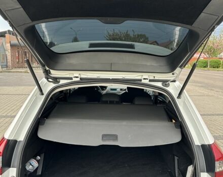 Белый Ситроен С5, объемом двигателя 1.6 л и пробегом 280 тыс. км за 5700 $, фото 6 на Automoto.ua