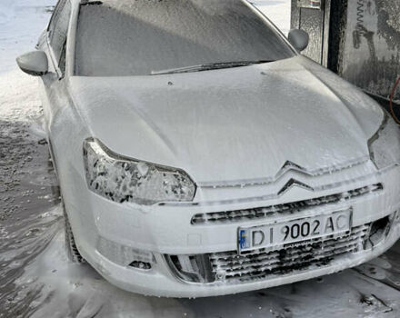 Белый Ситроен С5, объемом двигателя 2 л и пробегом 212 тыс. км за 7200 $, фото 1 на Automoto.ua