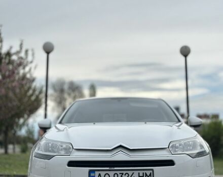 Белый Ситроен С5, объемом двигателя 1.6 л и пробегом 280 тыс. км за 5700 $, фото 2 на Automoto.ua