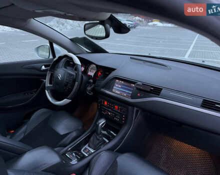 Білий Сітроен С5, об'ємом двигуна 2 л та пробігом 192 тис. км за 6999 $, фото 74 на Automoto.ua