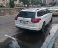 Белый Ситроен С5, объемом двигателя 1.6 л и пробегом 256 тыс. км за 6927 $, фото 2 на Automoto.ua