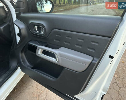 Білий Сітроен С5, об'ємом двигуна 1.5 л та пробігом 197 тис. км за 18700 $, фото 39 на Automoto.ua