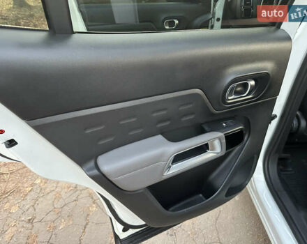 Білий Сітроен С5, об'ємом двигуна 1.5 л та пробігом 197 тис. км за 18700 $, фото 38 на Automoto.ua