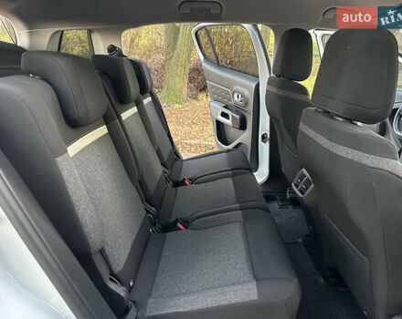 Білий Сітроен С5, об'ємом двигуна 1.5 л та пробігом 197 тис. км за 18700 $, фото 34 на Automoto.ua