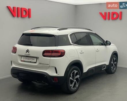 Белый Ситроен С5, объемом двигателя 1.6 л и пробегом 97 тыс. км за 22956 $, фото 2 на Automoto.ua