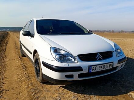 Ситроен С5 2002 в Луцке на Automoto.ua Белый Ситроен С5, объемом двигателя 2 л и пробегом 400 тыс. км за 3000 $, фото 1 на Automoto.ua