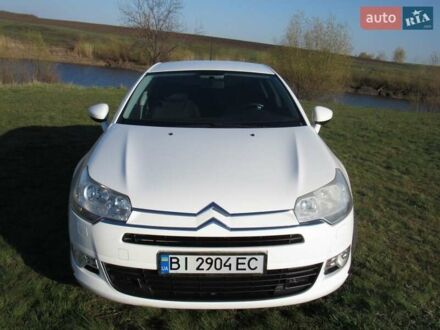 Ситроен С5 2009 в Глобино на Automoto.ua Белый Ситроен С5, объемом двигателя 1.6 л и пробегом 261 тыс. км за 7300 $, фото 1 на Automoto.ua