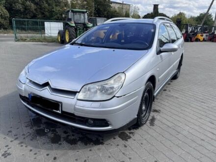 Белый Ситроен С5, объемом двигателя 2 л и пробегом 280 тыс. км за 2000 $, фото 1 на Automoto.ua