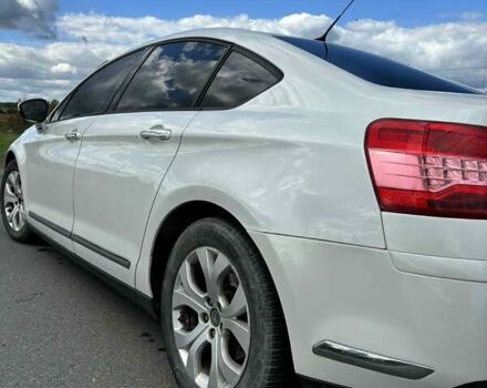 Белый Ситроен С5, объемом двигателя 2 л и пробегом 287 тыс. км за 5600 $, фото 1 на Automoto.ua