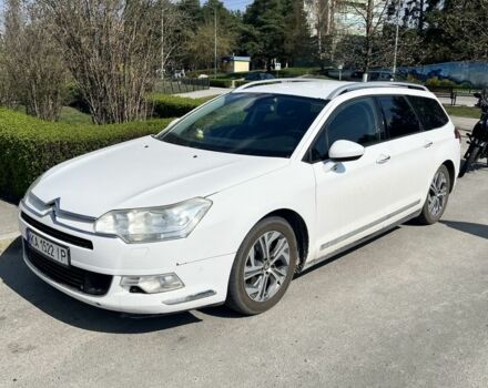 Белый Ситроен С5, объемом двигателя 2 л и пробегом 310 тыс. км за 5000 $, фото 1 на Automoto.ua