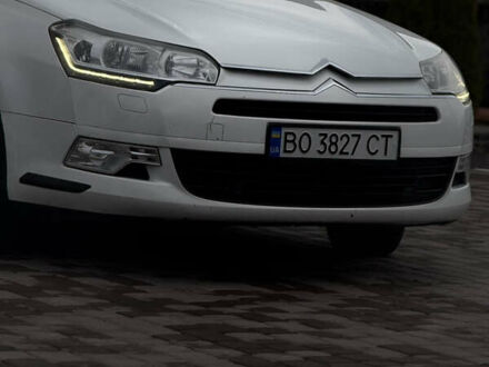 Білий Сітроен С5, об'ємом двигуна 1.56 л та пробігом 344 тис. км за 5499 $, фото 1 на Automoto.ua