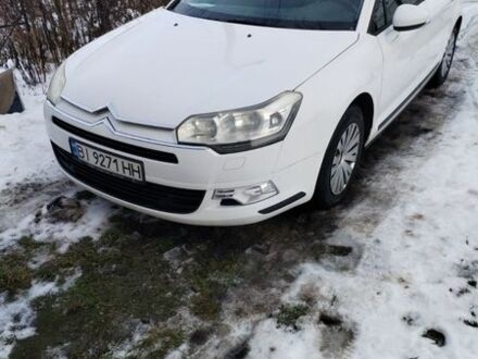 Білий Сітроен С5, об'ємом двигуна 1.6 л та пробігом 325 тис. км за 5100 $, фото 1 на Automoto.ua