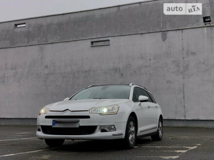 Білий Сітроен С5, об'ємом двигуна 2 л та пробігом 199 тис. км за 7300 $, фото 1 на Automoto.ua
