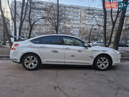 Белый Ситроен С5, объемом двигателя 1.6 л и пробегом 264 тыс. км за 5899 $, фото 1 на Automoto.ua