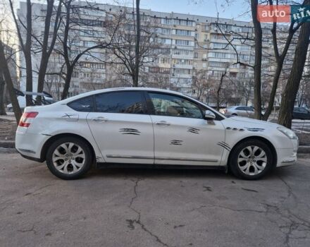 Белый Ситроен С5, объемом двигателя 1.6 л и пробегом 264 тыс. км за 5899 $, фото 1 на Automoto.ua