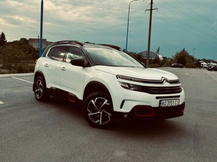 Белый Ситроен С5, объемом двигателя 1.6 л и пробегом 36 тыс. км за 21000 $, фото 1 на Automoto.ua