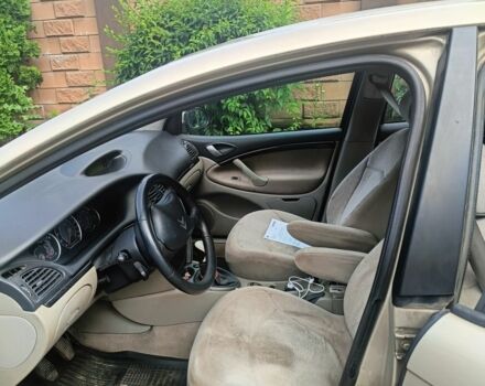 Бежевий Сітроен С5, об'ємом двигуна 2 л та пробігом 255 тис. км за 2500 $, фото 6 на Automoto.ua