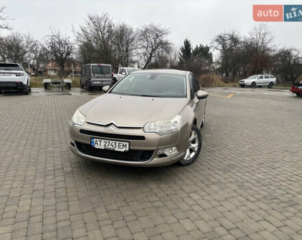 Бежевый Ситроен С5, объемом двигателя 2 л и пробегом 214 тыс. км за 5600 $, фото 4 на Automoto.ua