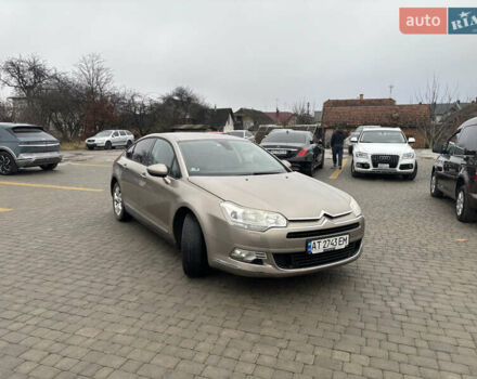 Бежевый Ситроен С5, объемом двигателя 2 л и пробегом 214 тыс. км за 5600 $, фото 8 на Automoto.ua