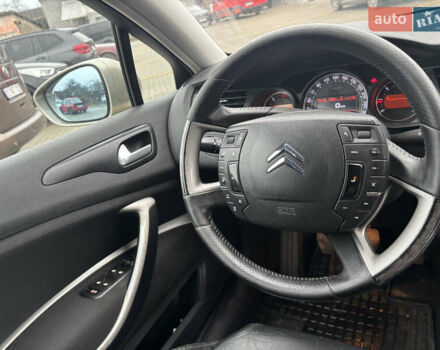 Бежевый Ситроен С5, объемом двигателя 2 л и пробегом 214 тыс. км за 5600 $, фото 17 на Automoto.ua