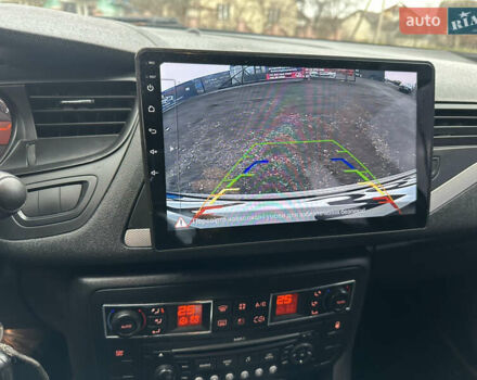 Бежевый Ситроен С5, объемом двигателя 2 л и пробегом 240 тыс. км за 4950 $, фото 16 на Automoto.ua