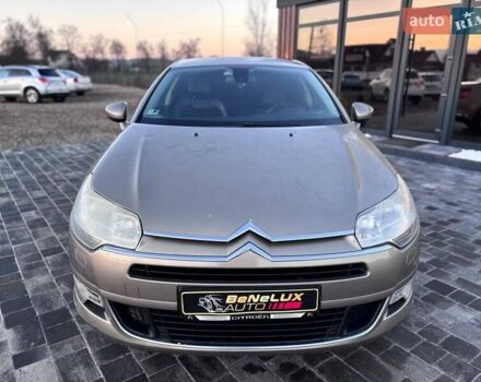 Бежевый Ситроен С5, объемом двигателя 2 л и пробегом 213 тыс. км за 5499 $, фото 2 на Automoto.ua