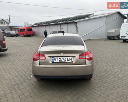 Бежевый Ситроен С5, объемом двигателя 2 л и пробегом 214 тыс. км за 5600 $, фото 7 на Automoto.ua