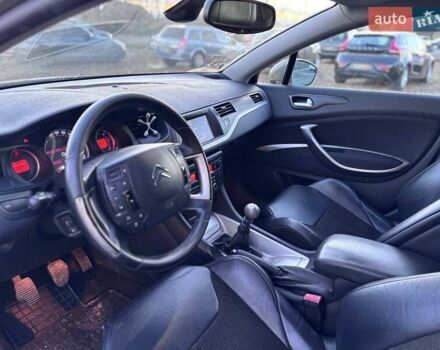 Бежевый Ситроен С5, объемом двигателя 2 л и пробегом 213 тыс. км за 5499 $, фото 9 на Automoto.ua