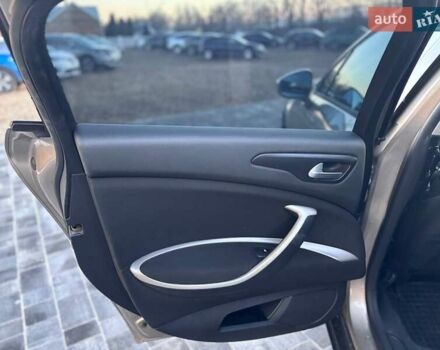 Бежевый Ситроен С5, объемом двигателя 2 л и пробегом 213 тыс. км за 5499 $, фото 17 на Automoto.ua