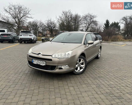 Бежевый Ситроен С5, объемом двигателя 2 л и пробегом 214 тыс. км за 5600 $, фото 1 на Automoto.ua