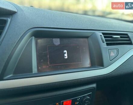 Бежевый Ситроен С5, объемом двигателя 2 л и пробегом 213 тыс. км за 5499 $, фото 16 на Automoto.ua