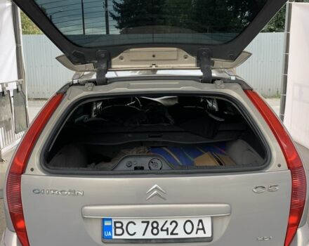 Бежевый Ситроен С5, объемом двигателя 2 л и пробегом 375 тыс. км за 3200 $, фото 6 на Automoto.ua