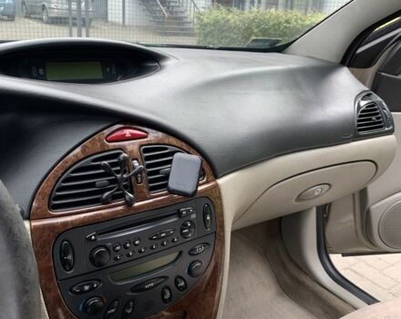 Бежевый Ситроен С5, объемом двигателя 2 л и пробегом 375 тыс. км за 3200 $, фото 13 на Automoto.ua