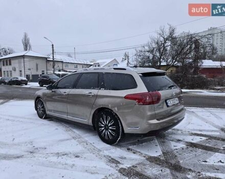 Бежевый Ситроен С5, объемом двигателя 2 л и пробегом 300 тыс. км за 5800 $, фото 2 на Automoto.ua