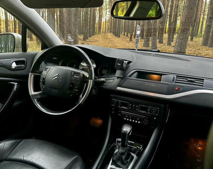 Бежевый Ситроен С5, объемом двигателя 2 л и пробегом 168 тыс. км за 10500 $, фото 23 на Automoto.ua